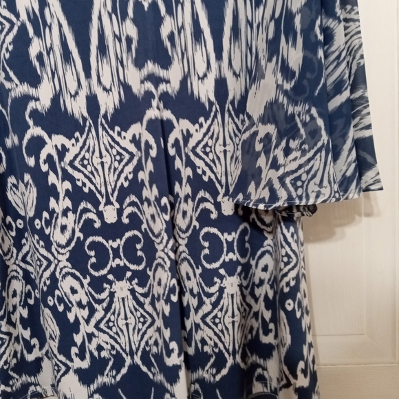 MSK Blue and White Dress with Long Bell Sleeves - Picture 6 of 8